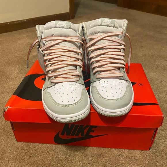 Jordan 1 seafoam - Picture 2 of 4